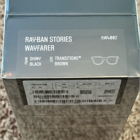 Ray-Ban Stories Wayfarer video camera sunglasses - Picture 4 of 5